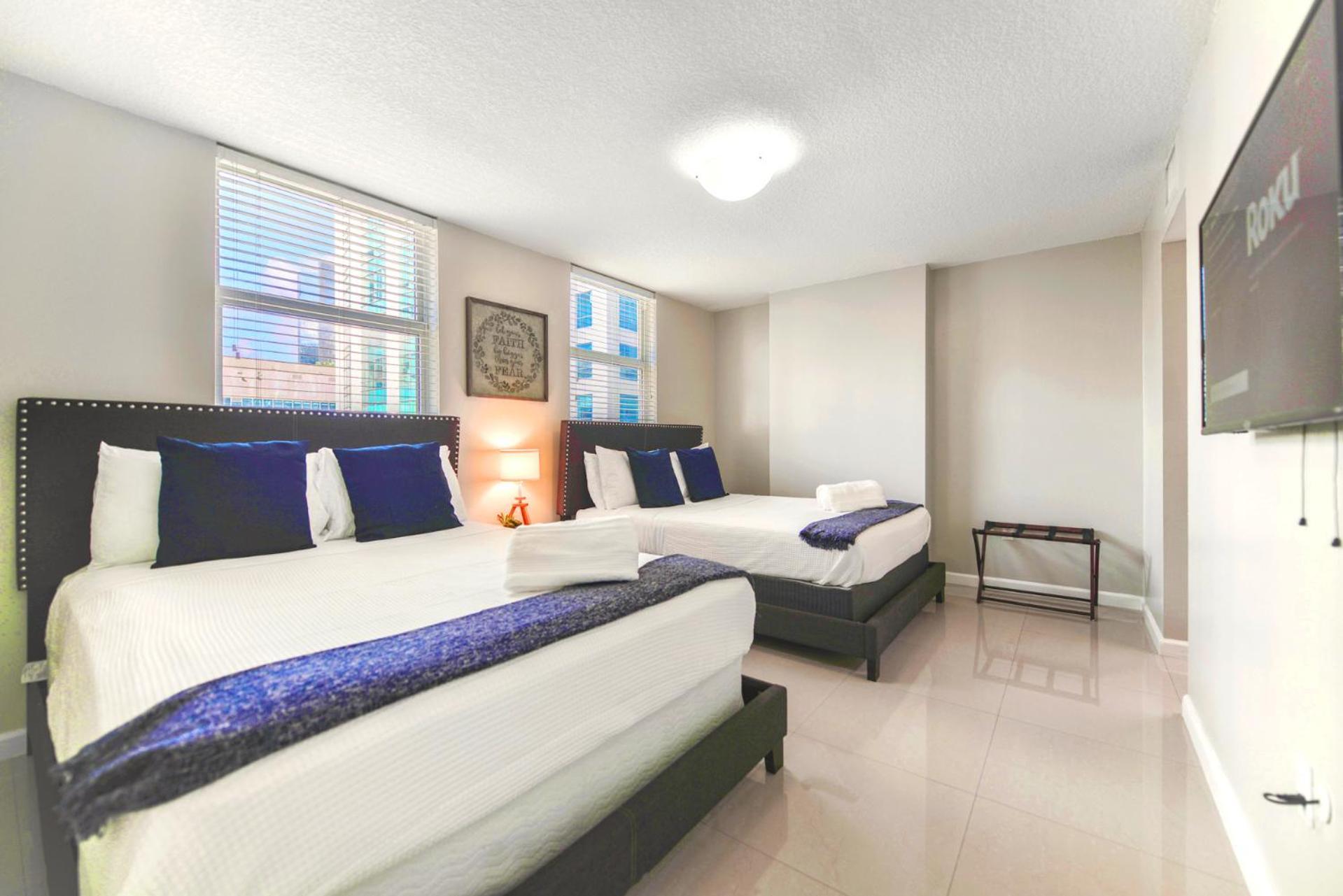 Stylish Brickell With Amenities Apartment Miami