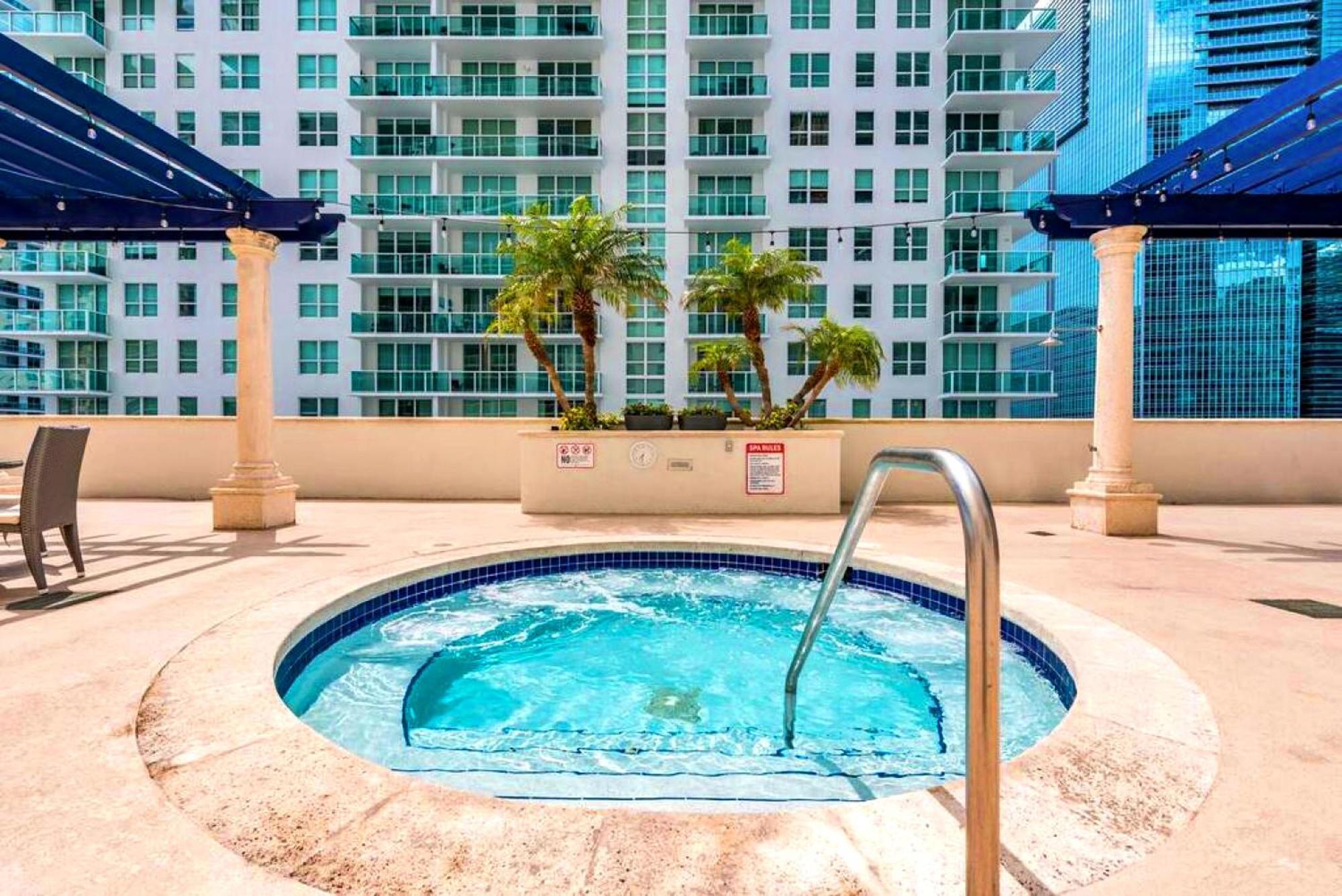 Stylish Brickell With Amenities Miami
