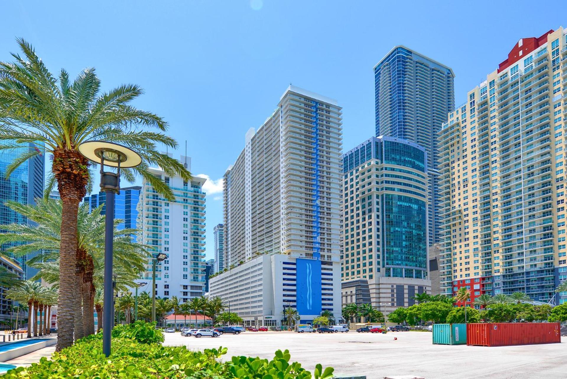 Stylish Brickell With Amenities * Miami